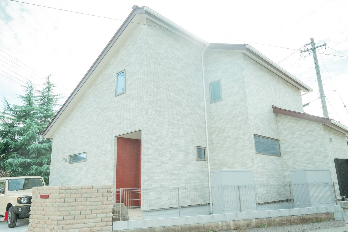 全館冷暖房システムで長野の冬も快適に。デザインセンスが光る、１階完結型の住まい